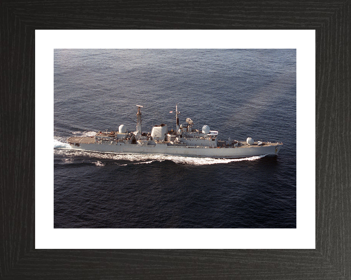 HMS Exeter (D89) Photo Print - At Sea 1986 - Royal Navy Type 42 Destroyer Hampshire Prints 10 x 8 Black Frame Yes