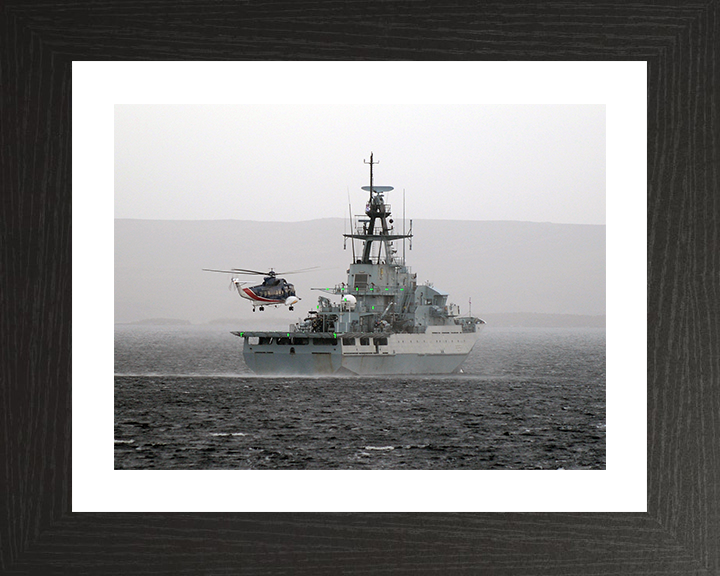 HMS Clyde (P257) Photo Print - With Helicopter 2014 - Royal Navy River Class Patrol Vessel Posters, Prints, & Visual Artwork Hampshire Prints 10 x 8 Black Frame Yes