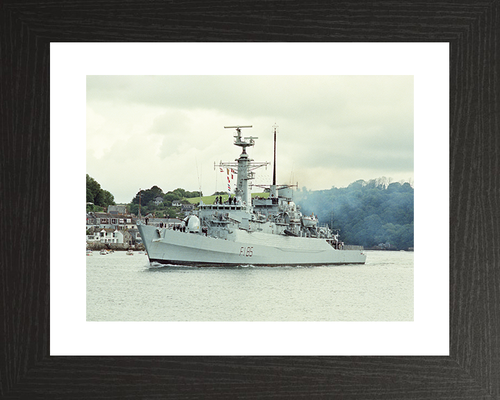 HMS Avenger (F185) Royal Navy Type 21 Frigate Port Bow View Photo Print Wall Art Decor Posters, Prints, & Visual Artwork Hampshire Prints 10 x 8 Black Frame Yes