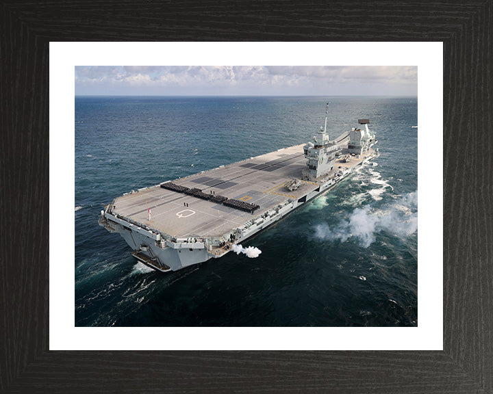 HMS Queen Elizabeth R08 | Photo Print | Framed Print | Queen Elizabeth Class | Aircraft Carrier | Royal Navy Hampshire Prints