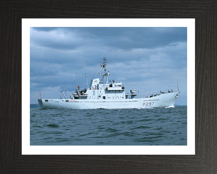 HMS Guernsey P297 Royal Navy Island class Patrol Vessel Photo Print or Framed Photo Print - Hampshire Prints