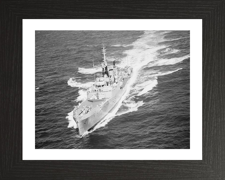 HMS Malcolm (F88) Photo Print - At Sea - Royal Navy Blackwood Class Frigate Hampshire Prints 10 x 8 Black Frame Yes