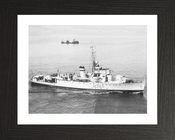 HMS Wave J385 (M385) | Photo Print | Framed Print | Algerine Class | Minesweeper | Royal Navy Hampshire Prints