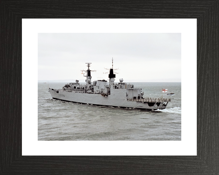 HMS Brave (F94) Royal Navy Type 22 Frigate In The English Channel Photo Print Wall Art Decor Posters, Prints, & Visual Artwork Hampshire Prints 10 x 8 Black Frame Yes