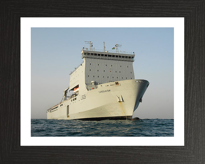 RFA Cardigan Bay L3009 | Photo Print | Framed Print | Bay Class | Auxiliary Dock | Royal Fleet Auxiliary Hampshire Prints