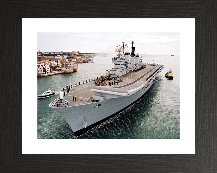 HMS Ark Royal (R07) Royal Navy Invincible Class Aircraft Carrier Passing Old Portsmouth Photo Print Wall Art Decor Posters, Prints, & Visual Artwork Hampshire Prints 10 x 8 Black Frame Yes