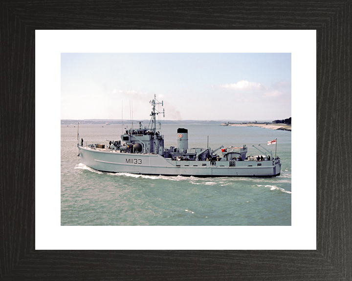 HMS Bossington (M1133) Royal Navy Ton Class Minesweeper Leaving Portsmouth Photo Print Wall Art Decor Posters, Prints, & Visual Artwork Hampshire Prints 10 x 8 Black Frame Yes