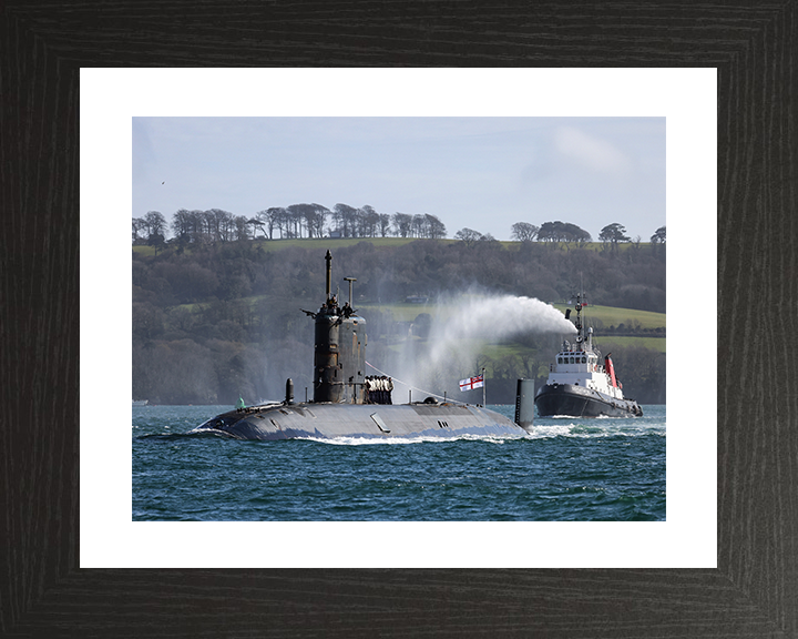 HMS Trenchant (S91) Photo Print - Paying Off 2021 - Royal Navy Trafalgar Class Submarine Hampshire Prints 10 x 8 Black Frame Yes
