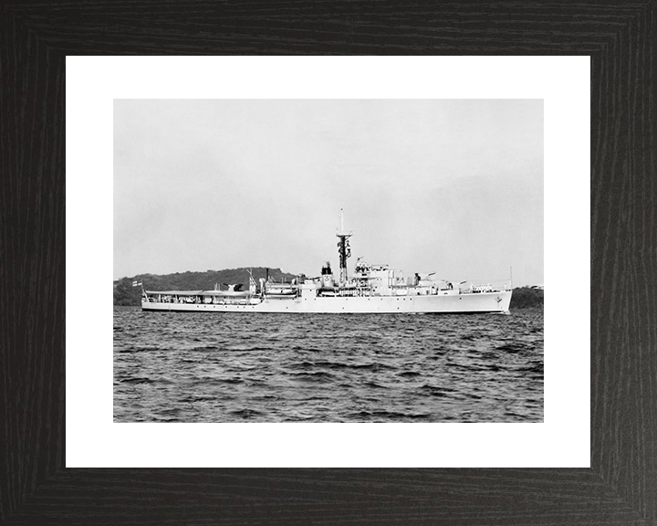 HMS Crane (U23) Royal Navy Black Swan Class Sloop Starboard Beam View Photo Print Wall Art Decor Posters, Prints, & Visual Artwork Hampshire Prints 10 x 8 Black Frame Yes