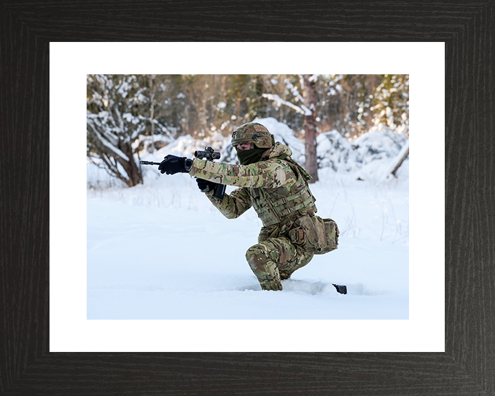 British Army Soldier Aims His Weapon in the snow Photo Print Wall Art Military Poster Posters, Prints, & Visual Artwork Hampshire Prints 10 x 8 Black Frame Yes