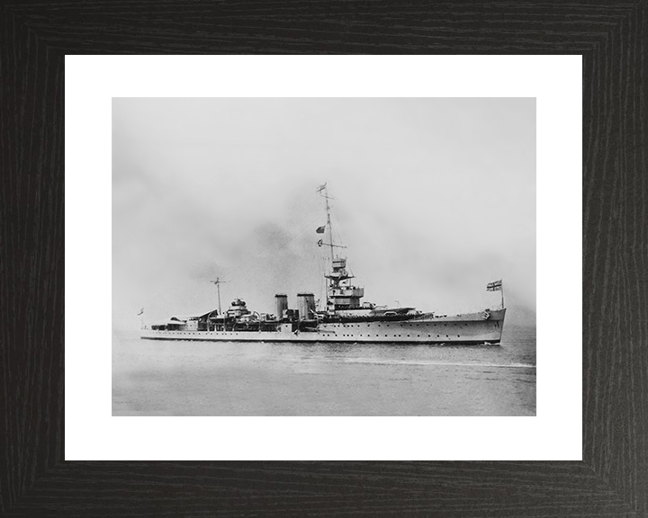 HMS Calcutta (D82) Royal Navy C Class Light Cruiser Starboard View Photo Print Wall Art Decor Posters, Prints, & Visual Artwork Hampshire Prints 10 x 8 Black Frame Yes