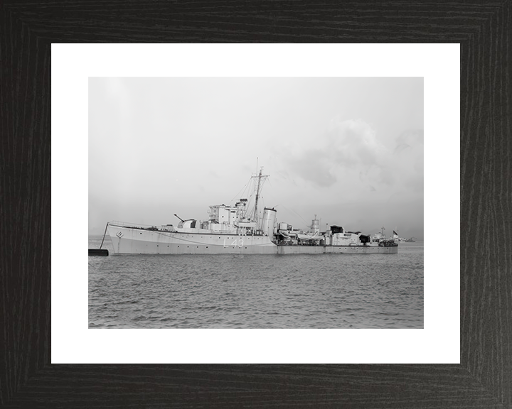 HMS Blackmore (L43) Royal Navy Hunt Class Destroyer At A Buoy Photo Print Wall Art Decor Posters, Prints, & Visual Artwork Hampshire Prints 10 x 8 Black Frame Yes