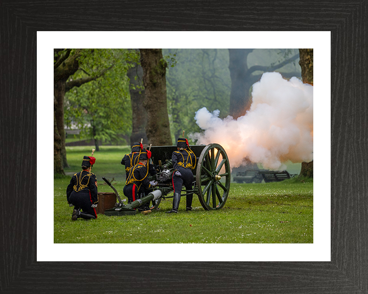 King’s Troop Royal Horse Artillery Gun Salute Photo Print - British Army Hampshire Prints 10 x 8 Black Frame No