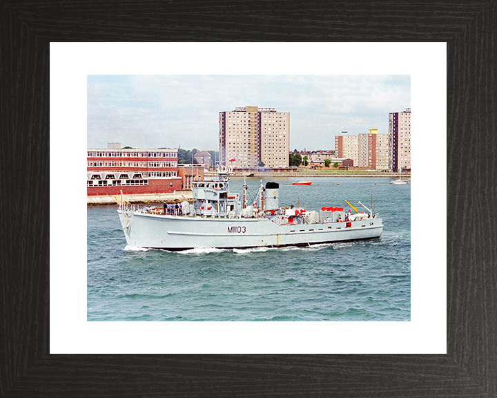 HMS Alfriston (M1103) Royal Navy Ton Class Minesweeper Warship Leaving Portsmouth Photo Print Wall Art Decor Posters, Prints, & Visual Artwork Hampshire Prints 10 x 8 Black Frame Yes