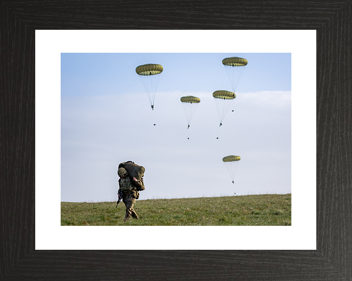 British Army Paratrooper Portrait 2026 Photo Print Wall Art Military Decor Poster Posters, Prints, & Visual Artwork Hampshire Prints 10 x 8 Black Frame Yes