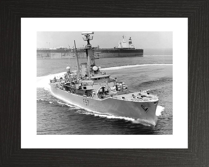 HMS Andromeda (F57) Royal Navy Leander Class Frigate Hard Turn to Port Photo Print Wall Art Decor Posters, Prints, & Visual Artwork Hampshire Prints 10 x 8 Black Frame Yes