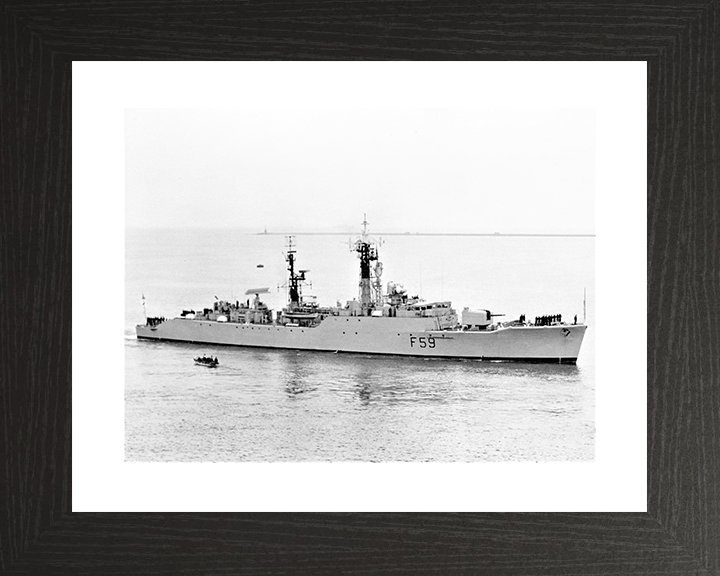 HMS Chichester (F59) Royal Navy Salisbury Class Frigate Starboard View Photo Print Wall Art Decor Posters, Prints, & Visual Artwork Hampshire Prints 10 x 8 Black Frame Yes