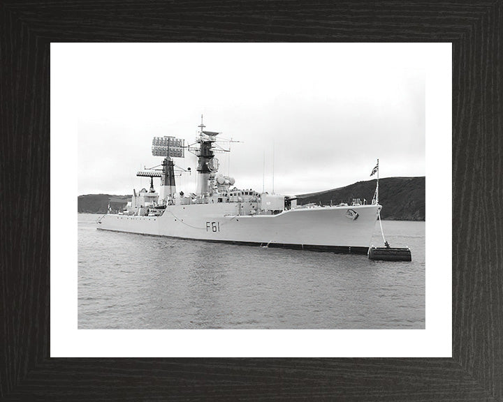 HMS Llandaff F61 | Photo Print | Framed Print | Salisbury Class | Frigate | Royal Navy Hampshire Prints