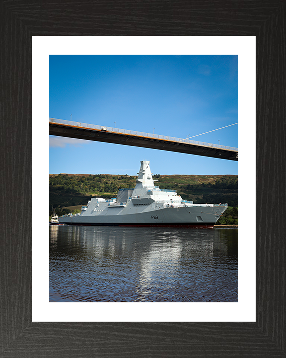 HMS Cardiff (F89) Photo Print - Under Tow - Royal Navy Type 26 Frigate Hampshire Prints 10 x 8 Black Frame Yes