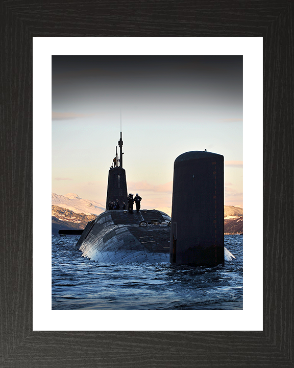 HMS Vanguard (S28) Photo Print - On the Clyde 2010 - Royal Navy Vanguard Class Submarine Hampshire Prints 10 x 8 Black Frame Yes