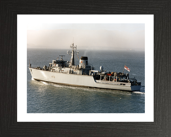 HMS Bicester (M36) Photo Print - Leaving Portsmouth 1997 - Royal Navy Hunt Class Mine Warfare Vessel
