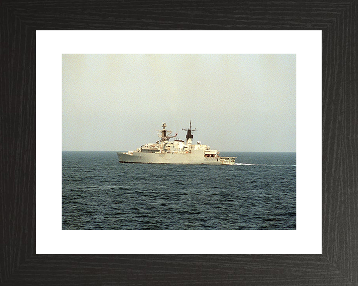 HMS Brazen (F91) Royal Navy Type 22 Frigate Gulf Of Oman 1990 Photo Print Wall Art Decor Posters, Prints, & Visual Artwork Hampshire Prints 10 x 8 Black Frame Yes