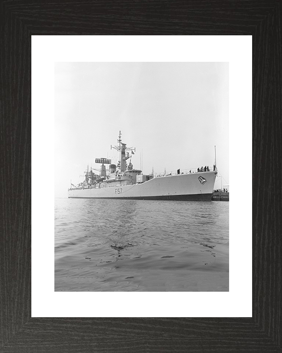 HMS Andromeda (F57) Royal Navy Leander Class Frigate Low Starboard View Photo Print Wall Art Decor Posters, Prints, & Visual Artwork Hampshire Prints 10 x 8 Black Frame Yes