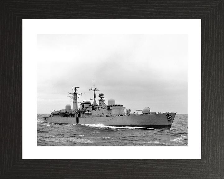 HMS Exeter (D89) Royal Navy Type 42 Destroyer At Sea May 1982 Photo Print Wall Art Decor Posters, Prints, & Visual Artwork Hampshire Prints 10 x 8 Black Frame Yes