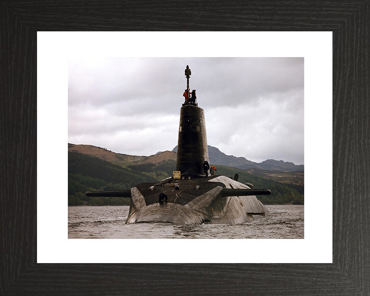 HMS Vigilant S30 Submarine | Photo Print | Framed Print | Vanguard Class | Royal Navy Hampshire Prints