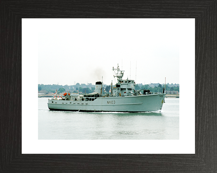 HMS Alfriston (M1103) Royal Navy Ton Class Minesweeper Warship Starboard View Photo Print Wall Art Decor Posters, Prints, & Visual Artwork Hampshire Prints 10 x 8 Black Frame Yes