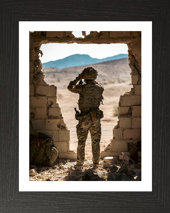 Soldier lookout Portrait Photo Print - British Army Hampshire Prints 10 x 8 Black Frame Yes
