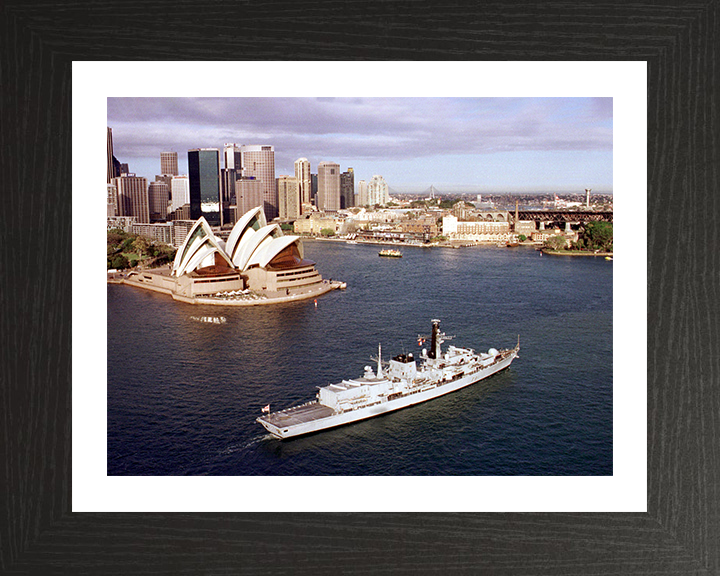 HMS Sutherland (F81) Photo Print - Sydney Harbour 2000 - Royal Navy Type 23 Frigate