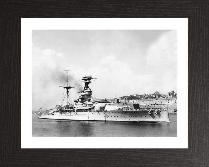HMS Ramillies (07) Photo Print - Underway - Royal Navy Revenge Class Battleship Hampshire Prints 10 x 8 Black Frame Yes