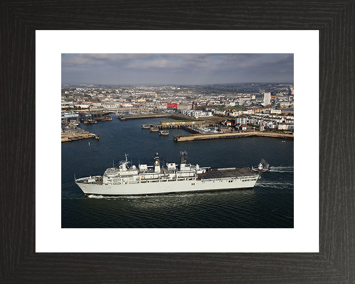 HMS Bulwark (L15) Royal Navy Albion Class Amphibious Ship Heading For Trials Photo Print Wall Art Decor Posters, Prints, & Visual Artwork Hampshire Prints 10 x 8 Black Frame Yes