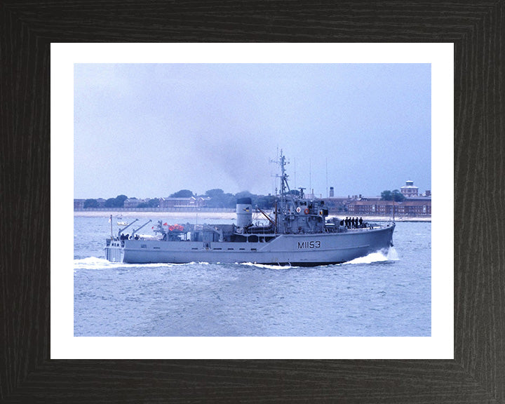 HMS Kedleston M1153 Royal Navy Ton class minesweeper Photo Print or Framed Print - Hampshire Prints