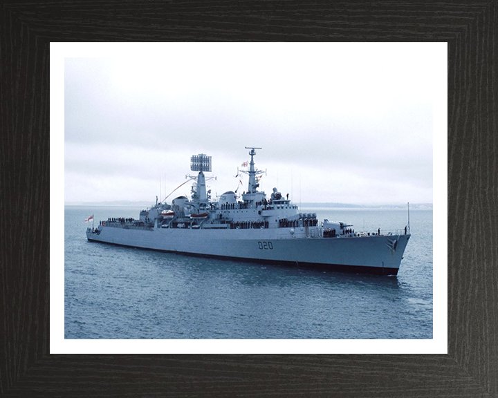 HMS Fife D20 | Photo Print | Framed Print | Poster | County Class | Destroyer | Royal Navy Hampshire Prints