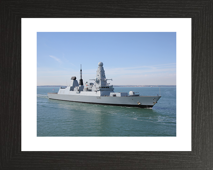 HMS Defender (D36) Royal Navy Type 45 Destroyer Entering Portsmouth Photo Print Wall Art Decor Posters, Prints, & Visual Artwork Hampshire Prints 10 x 8 Black Frame Yes
