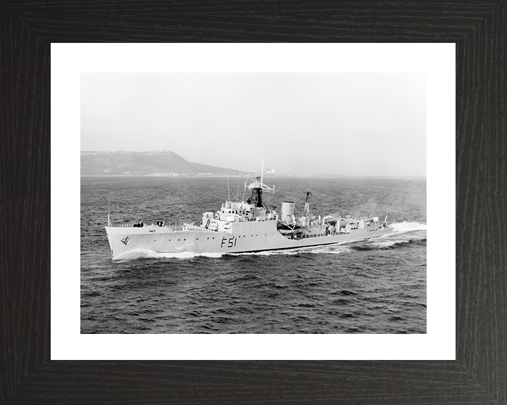 HMS Grafton (F51) Photo Print - Underway - Royal Navy Blackwood Class Frigate Hampshire Prints 10 x 8 Black Frame Yes