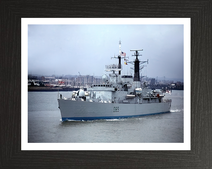HMS Exeter D89 | Photo Print | Framed Print | Poster | Type 42 | Destroyer | Royal Navy Hampshire Prints