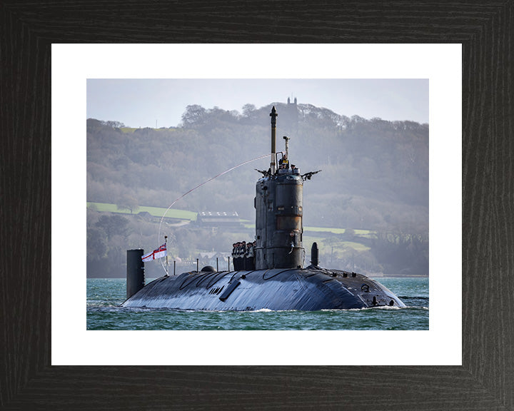 HMS Trenchant S91 Royal Navy Trafalgar class Submarine Photo Print or Framed Print - Hampshire Prints