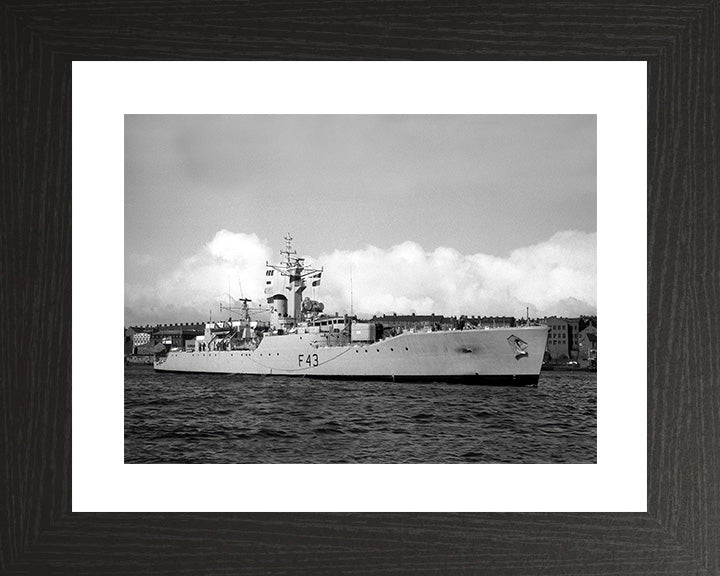 HMS Torquay F43 | Photo Print | Framed Print | Poster | Whitby Class | Frigate | Royal Navy Hampshire Prints