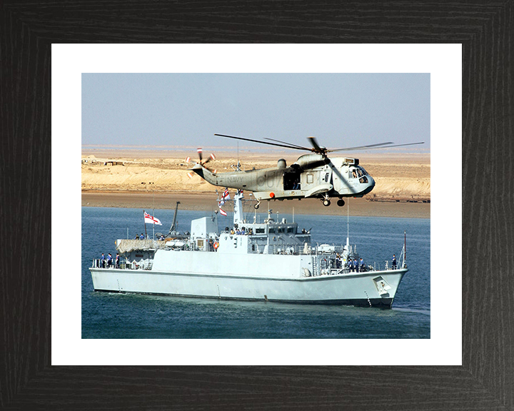 HMS Sandown (M101) Photo Print - Arabian Gulf 2003 - Royal Navy Sandown Class Minehunter Hampshire Prints 10 x 8 Black Frame Yes