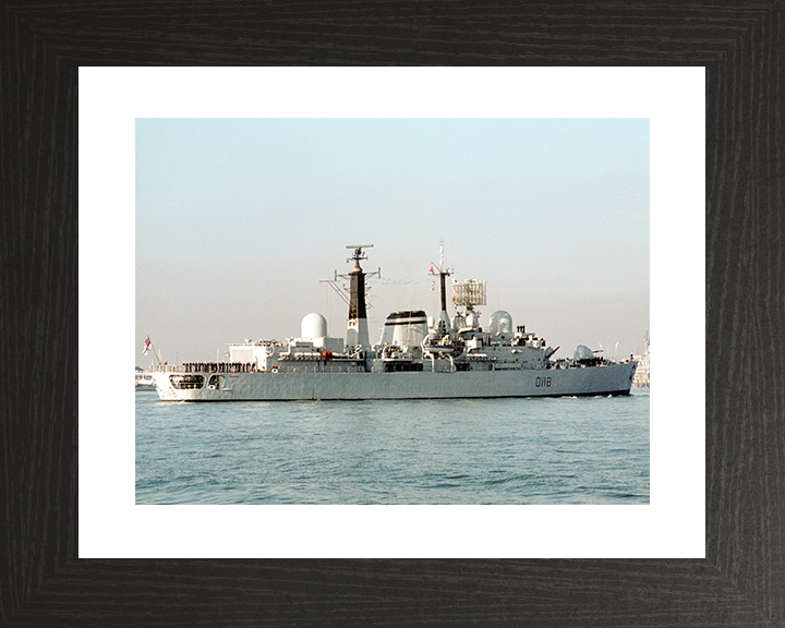 HMS Coventry (D118) Royal Navy Type 42 Destroyer Entering Harbour Photo Print Wall Art Decor Posters, Prints, & Visual Artwork Hampshire Prints 10 x 8 Black Frame Yes