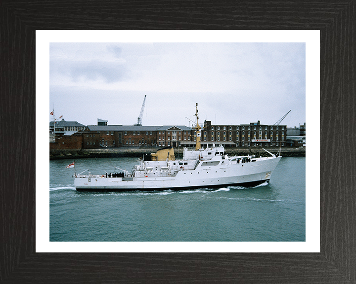 HMS Fawn A325 | Photo Print | Framed Print | Bulldog Class | Hydrographic Survey Ship | Royal Navy Hampshire Prints