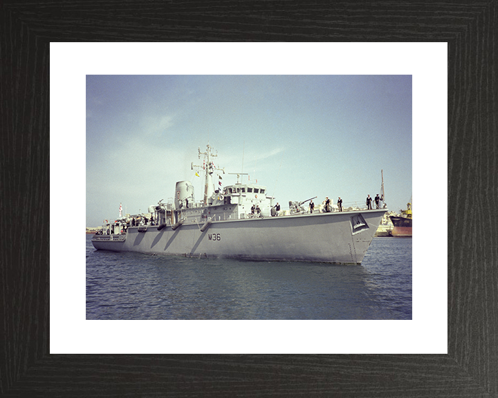 HMS Bicester (M36) Royal Navy Hunt Class Mine Warfare Vessel Entering Harbour Photo Print Wall Art Decor Posters, Prints, & Visual Artwork Hampshire Prints 10 x 8 Black Frame Yes