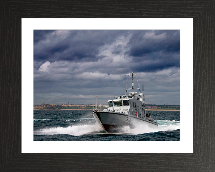 HMS Explorer (P164) Photo Print - At Sea 2009 - Royal Navy Archer Class P2000 Patrol Vessel Hampshire Prints 10 x 8 Black Frame Yes