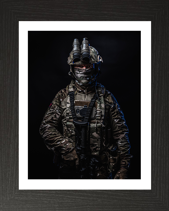 Royal Marines Commando Portrait | Photo Print | Framed Print | Military | Commando | Wall Art | Home Decor | Photography Hampshire Prints 10 x 8 Black Frame Yes