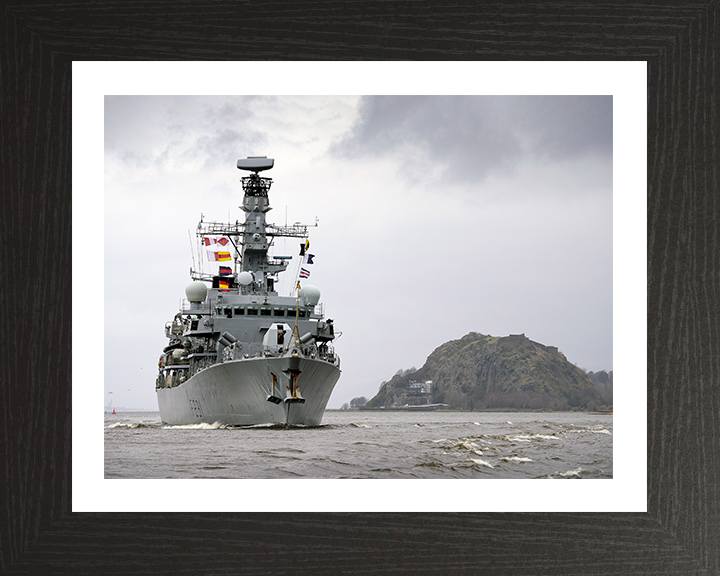 HMS Argyll (F231) Photo Print - Arriving in Glasgow 2015 - Royal Navy Type 23 Frigate Posters, Prints, & Visual Artwork Hampshire Prints 10 x 8 Black Frame Yes
