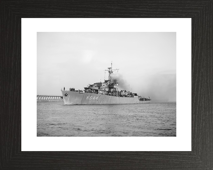 HMS Cawsand Bay (K644) Royal Navy Bay Class Frigate Port Side View Photo Print Wall Art Decor Posters, Prints, & Visual Artwork Hampshire Prints 10 x 8 Black Frame Yes
