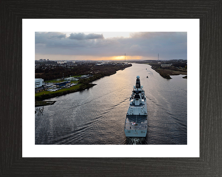 HMS Defender (D36) Photo Print - Enters Glasgow 2013 - Royal Navy Type 45 Destroyer Posters, Prints, & Visual Artwork Hampshire Prints 10 x 8 Black Frame Yes
